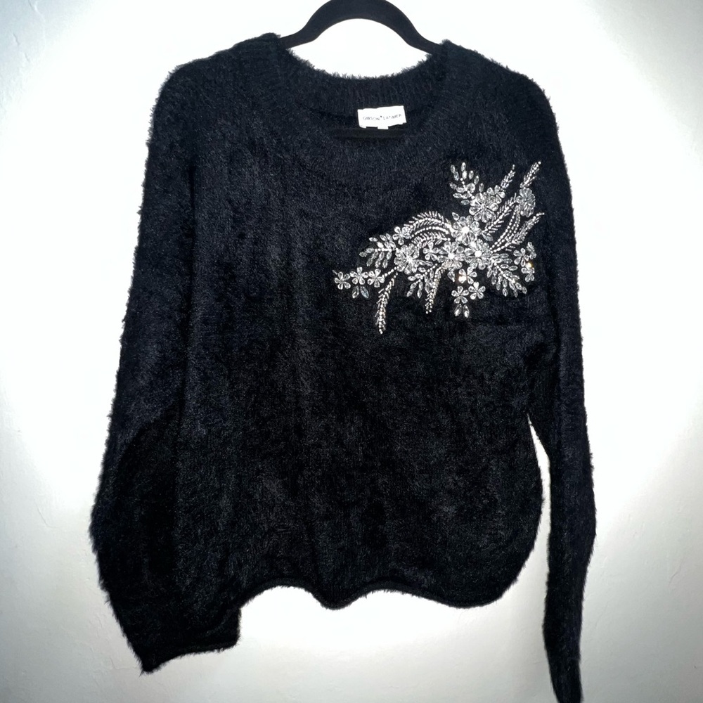 Gibson Latimer Black fuzzy‎ Sweater with Silver Accents medium